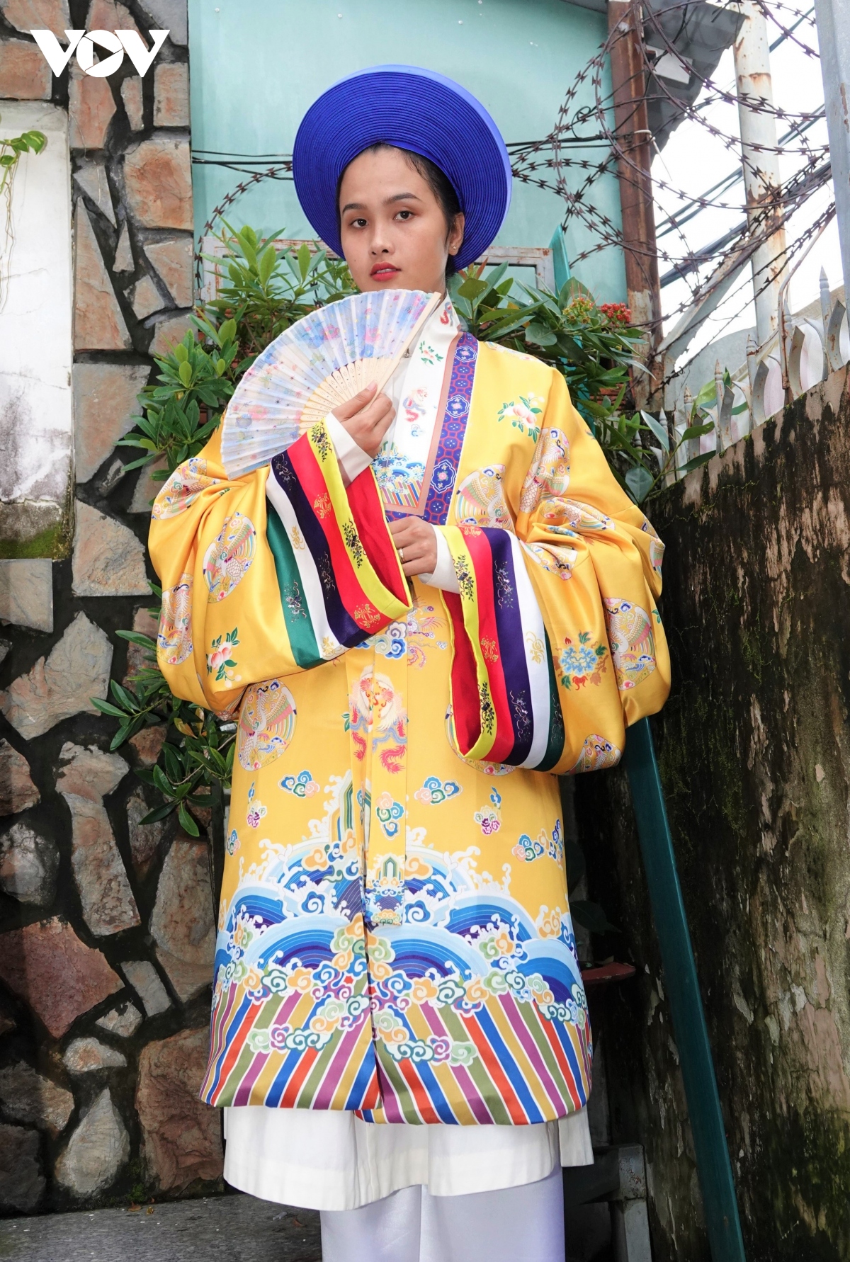 chuyen nguoi tho may dam me giu net dep ao dai ngu than xua hinh anh 6