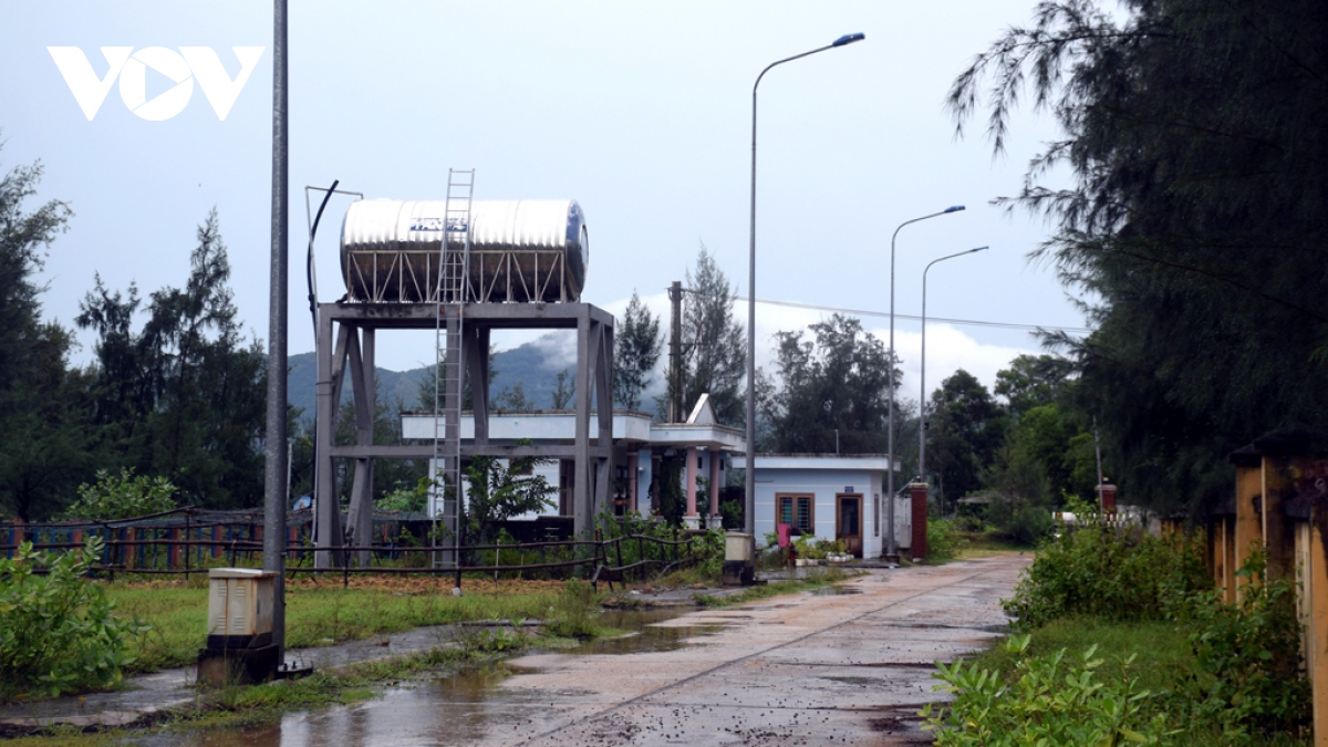ben ca tan phung o binh Dinh dau tu tien ti nhung tau thuyen khong vao hinh anh 1