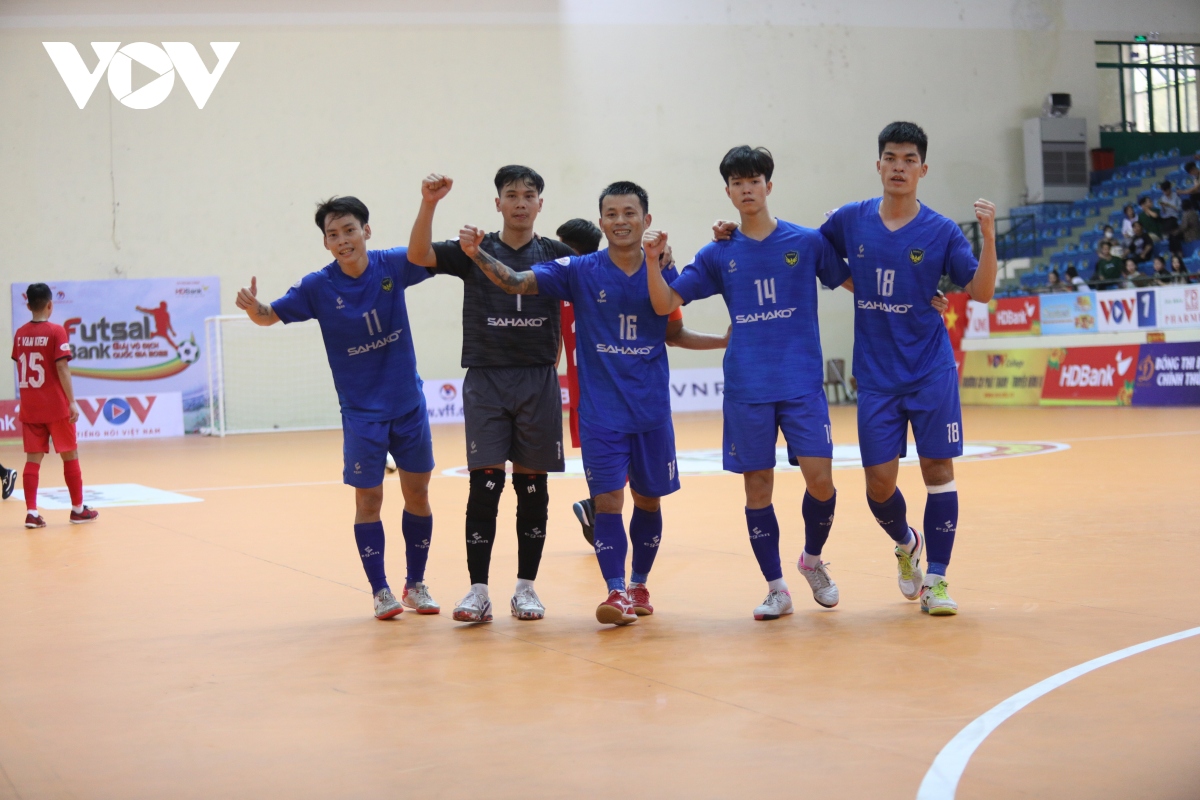 ket thuc giai futsal hdbank vDqg 2022 sahako nang cup, sai gon fc gianh hang ba hinh anh 2
