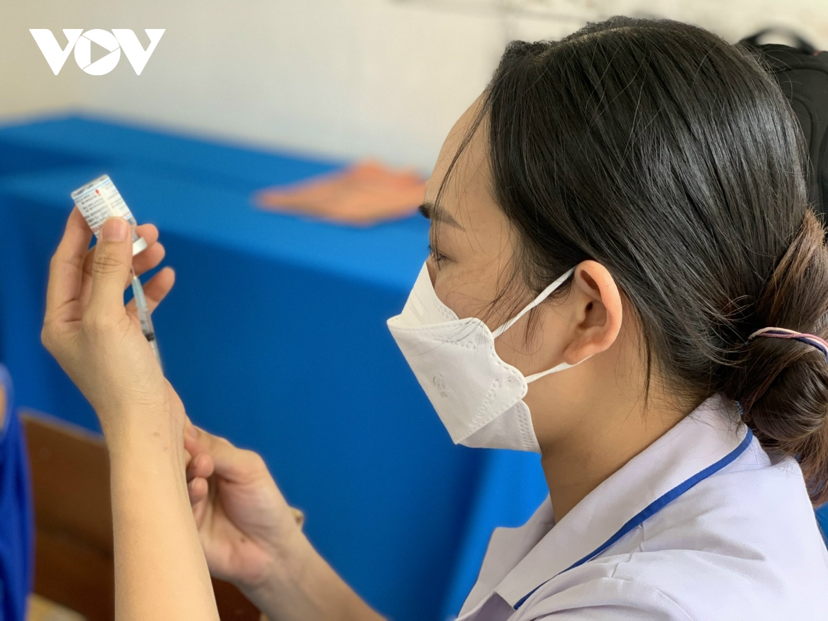 canada, israel va my bat dau tiem vaccine phong covid-19 cho tre duoi 5 tuoi hinh anh 1