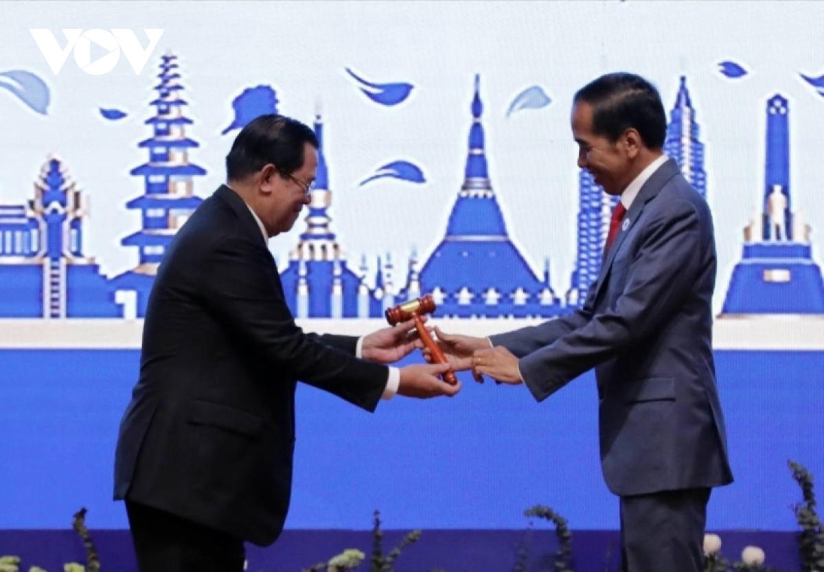be mac hoi nghi cap cao asean va cac hoi nghi cap cao lien quan hinh anh 3