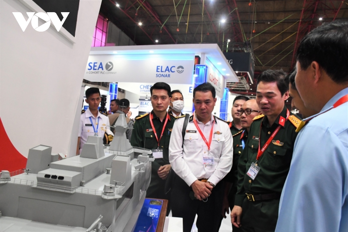 khai mac trien lam cong nghiep quoc phong lon nhat khu vuc Dong nam A hinh anh 3