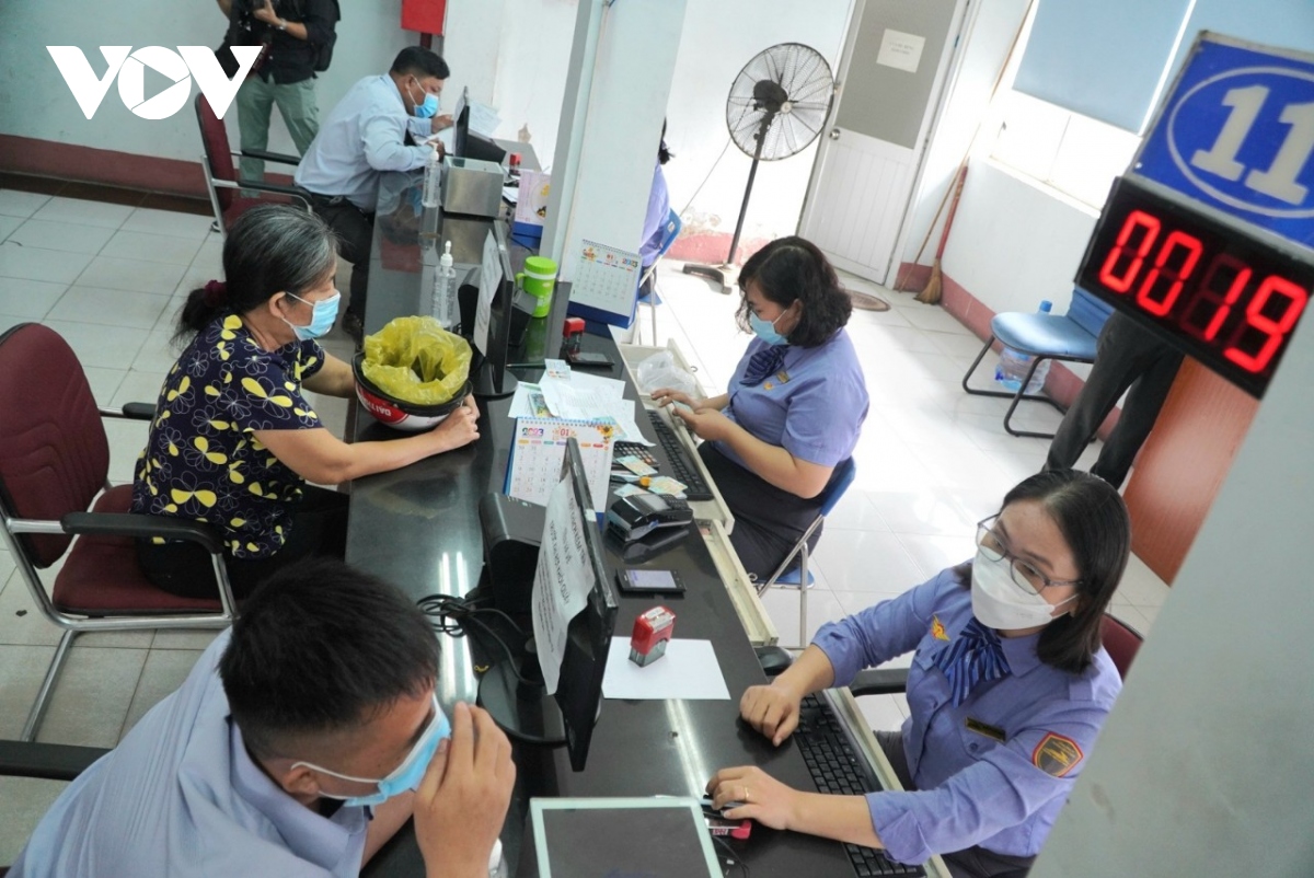 nganh Duong sat tung 5.000 ve giam 30 trong thang 12 hinh anh 1