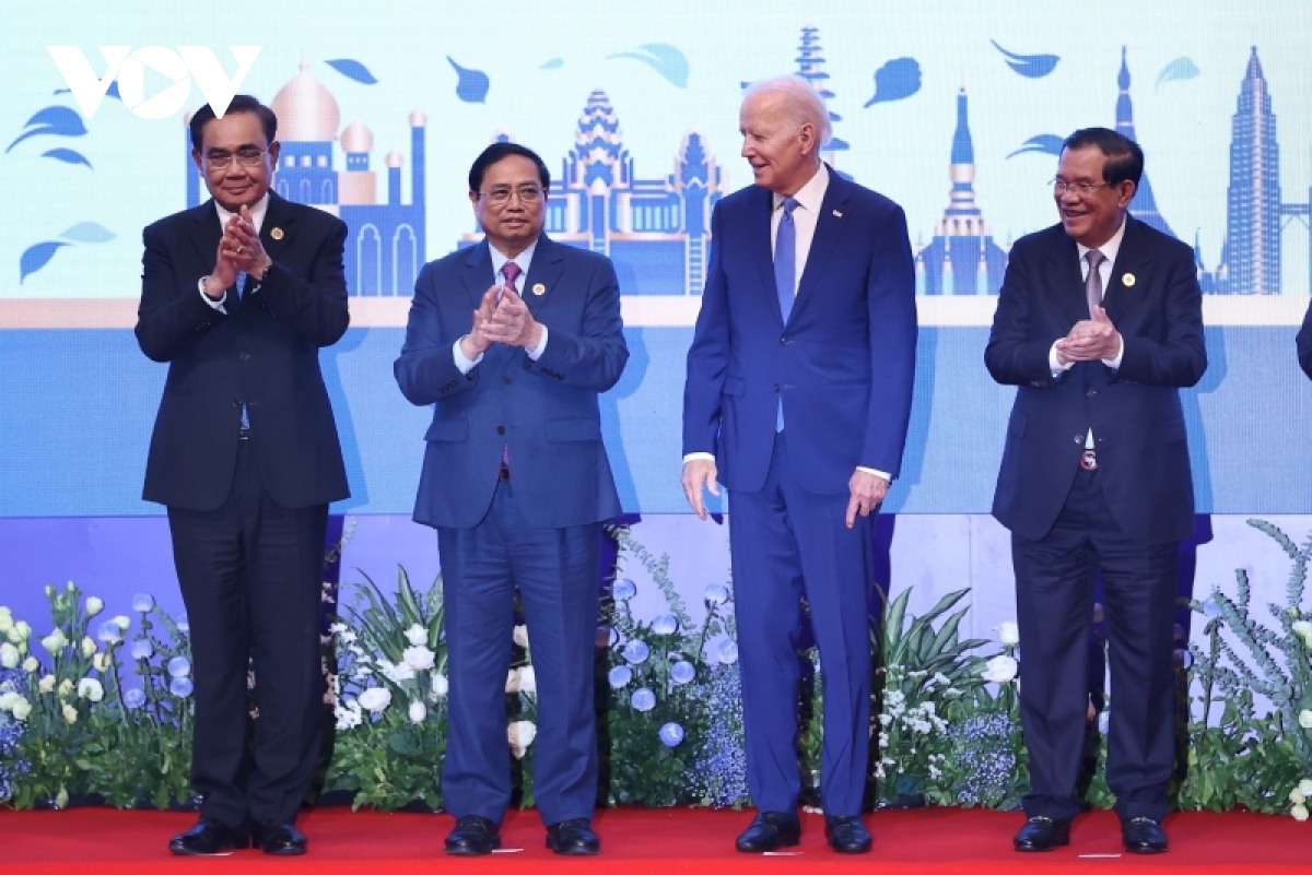 thu tuong pham minh chinh tiep tuc tham du hoi nghi cap cao asean voi cac doi tac hinh anh 6
