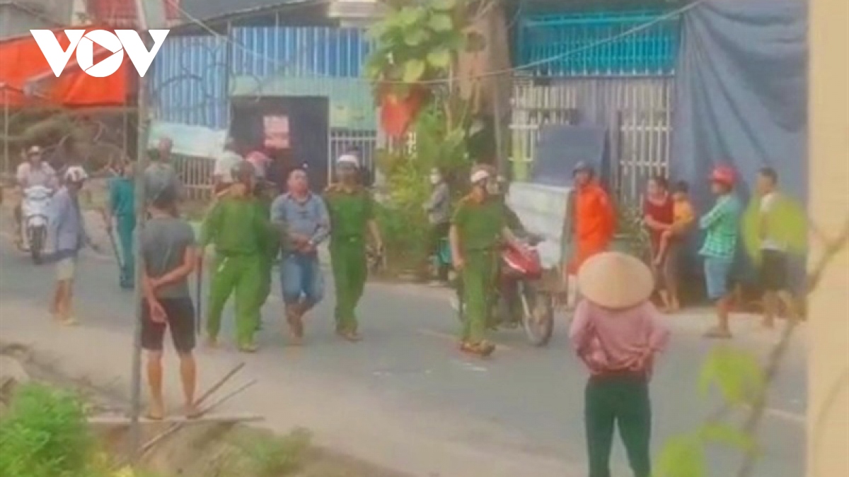 tam giu doi tuong dung rua chem da man mot phu nu o quang nam hinh anh 1