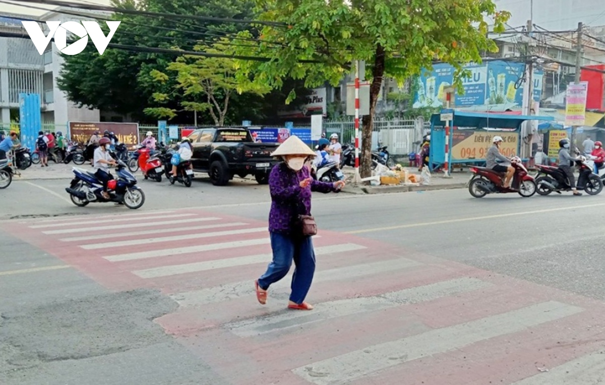 hieu qua tu mo hinh tham an toan cho hoc sinh qua duong o can tho hinh anh 2