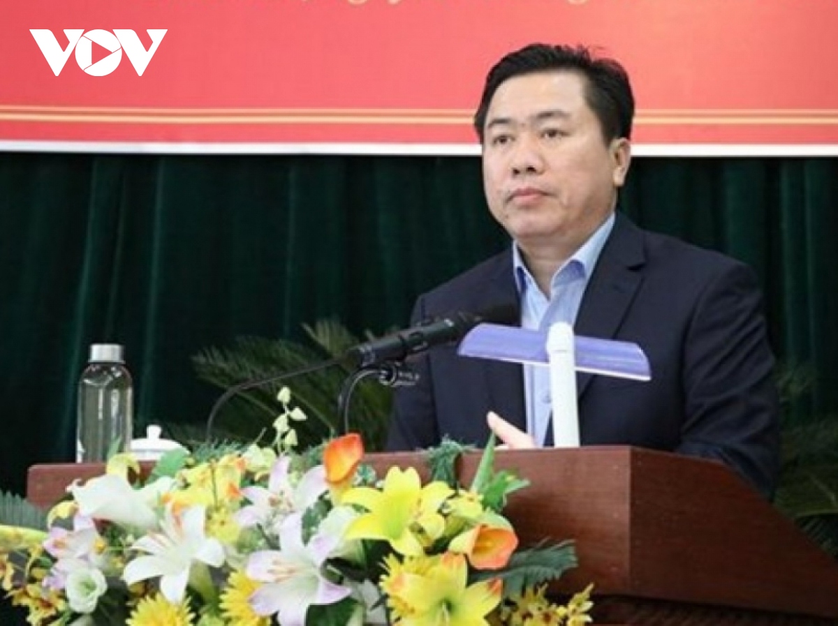 Ong tran huu the thoi chuc chu tich ubnd tinh phu yen sau khi bi ky luat hinh anh 2