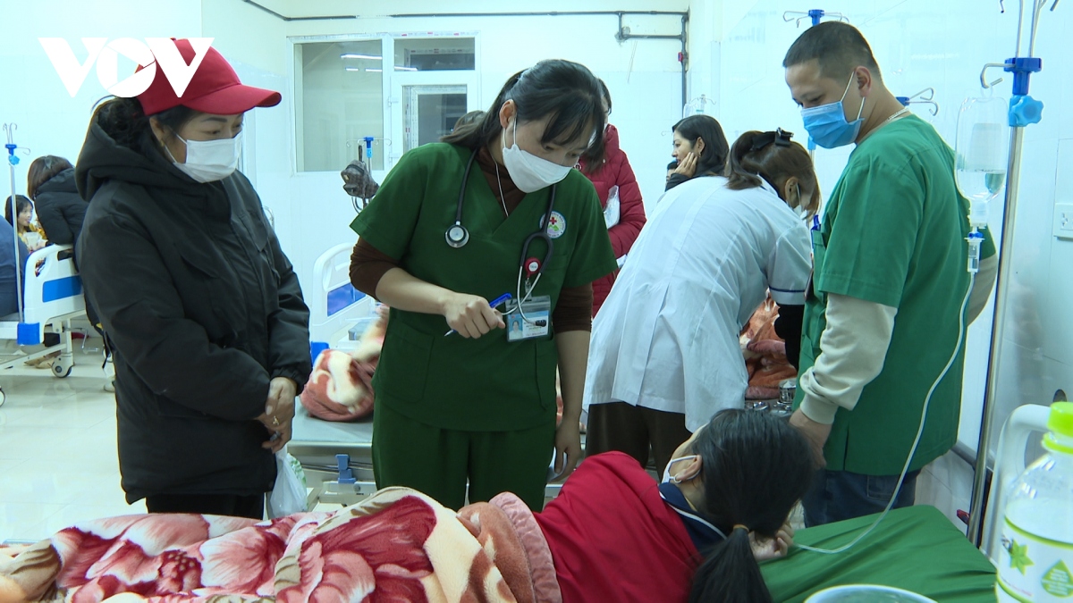 40 hoc sinh o moc chau bi ngo doc thuc pham sau buoi ngoai khoa hinh anh 1
