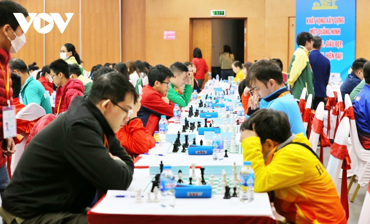 Dai hoi the thao toan quoc 2022 cau long, ban cung va co vua tranh tai hinh anh 2
