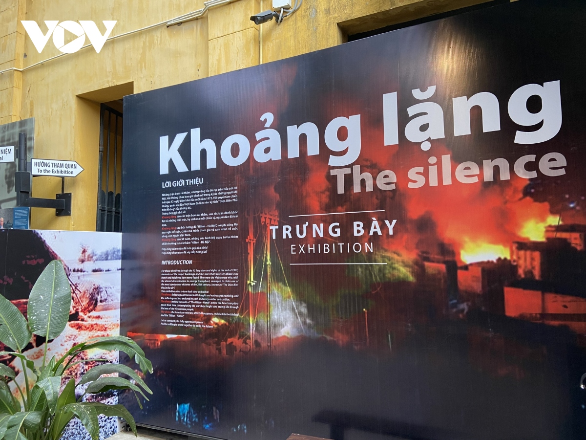 tai hien mot khoang lang cua 12 ngay dem khoi lua hinh anh 1