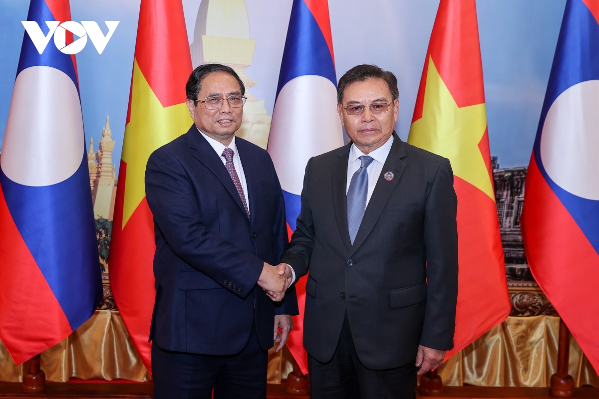 thu tuong pham minh chinh hoi kien chu tich quoc hoi lao saysomphone phomvihane hinh anh 2