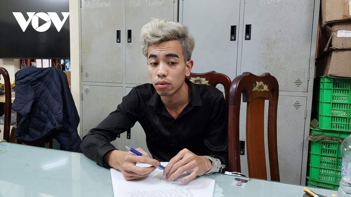 khoi to doi tuong sat hai co gai o ha noi hinh anh 1