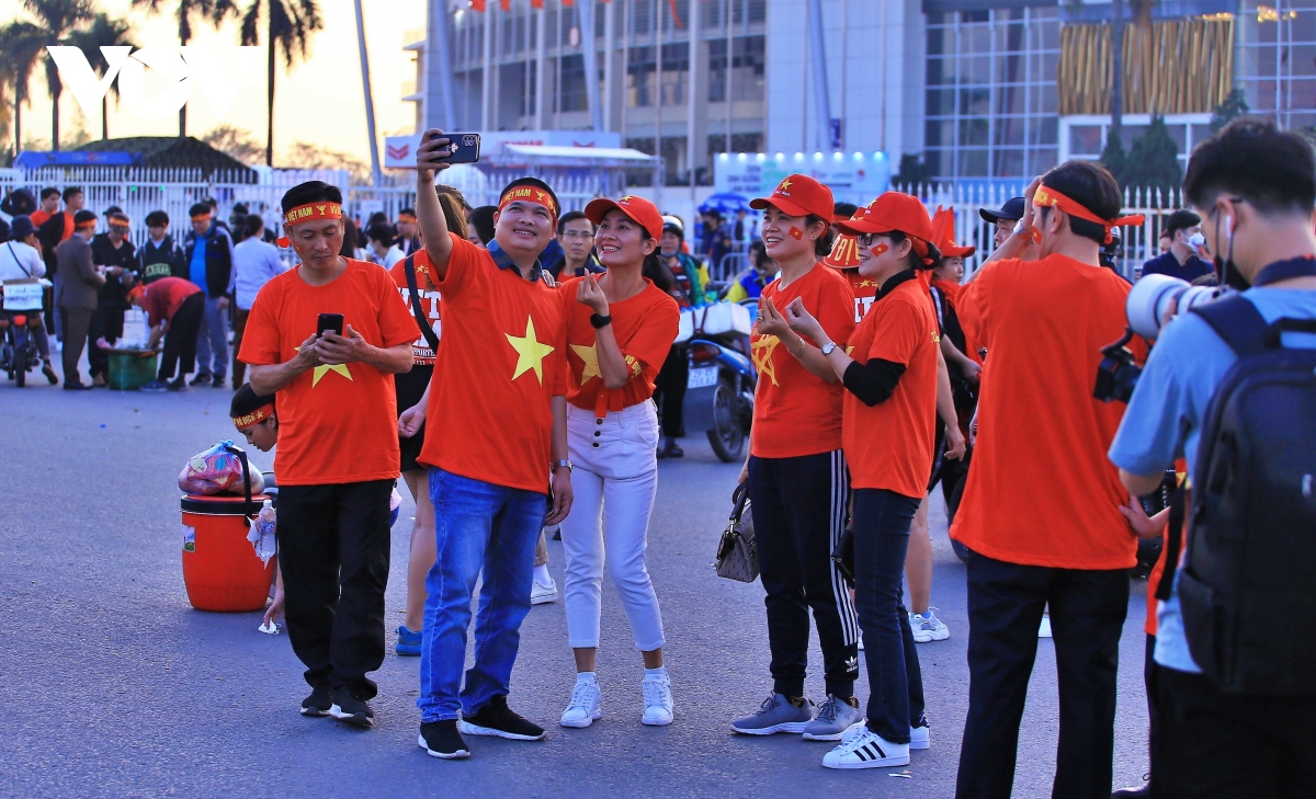 co dong vien tri an hlv park hang seo truoc tran Dt viet nam - Dt thai lan hinh anh 4