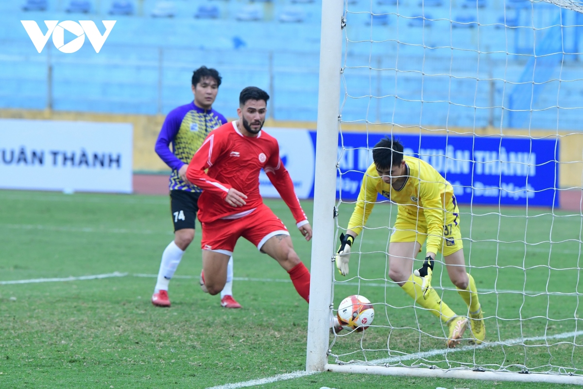 khuat van khang ghi sieu pham, viettel fc van that bai truoc ha noi fc hinh anh 8