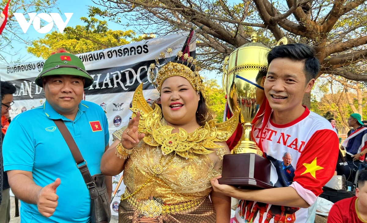 cDv viet nam nang cup som truoc tran chung ket luot ve aff cup 2022 hinh anh 8