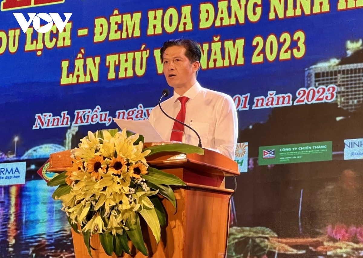 khai mac ngay hoi du lich - Dem hoa dang ninh kieu, can tho nam 2023 hinh anh 2