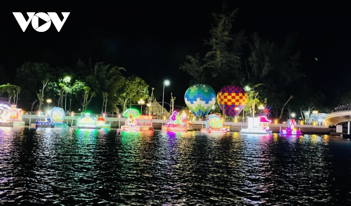 khai mac ngay hoi du lich - Dem hoa dang ninh kieu, can tho nam 2023 hinh anh 3