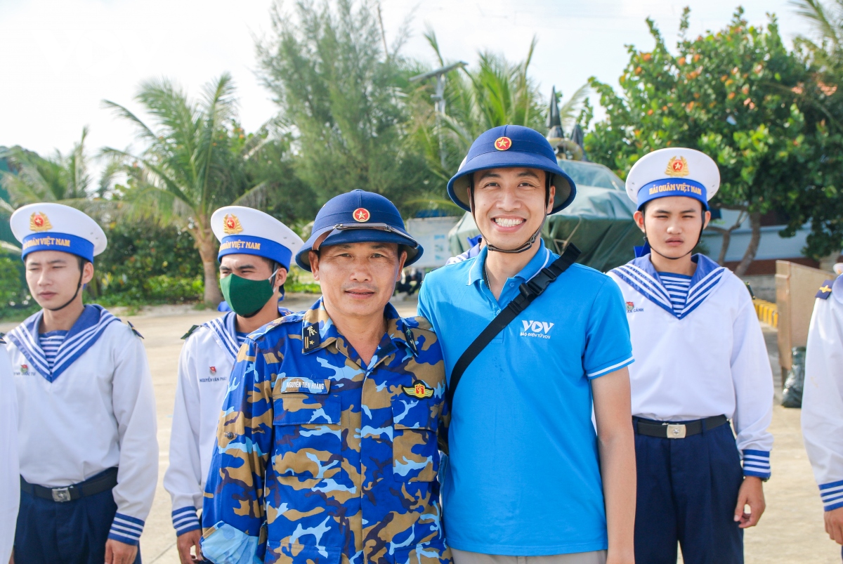 nhung niem vui xuan moi o truong sa hinh anh 1