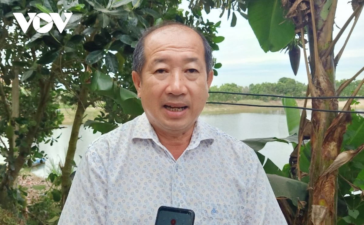 vu chau be roi xuong tru be tong chuyen gia ban giai phap dua tru be tong len hinh anh 1