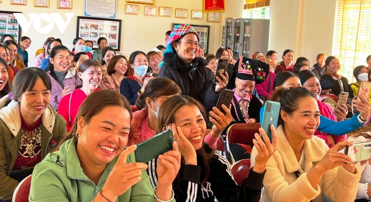 chi so hanh phuc dua vao nghi quyet Dang o yen bai co thanh hien thuc hinh anh 4