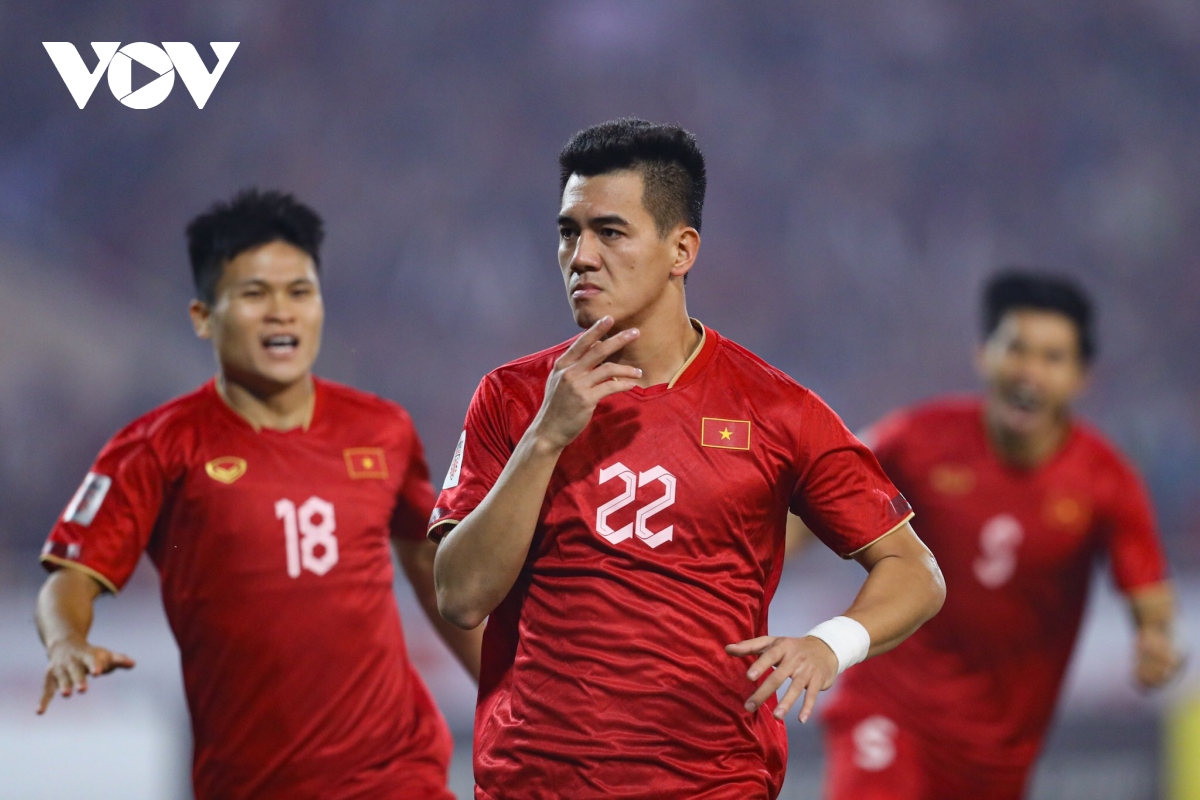 Dt viet nam va man trinh dien dang cap cao truoc Dt indonesia hinh anh 13