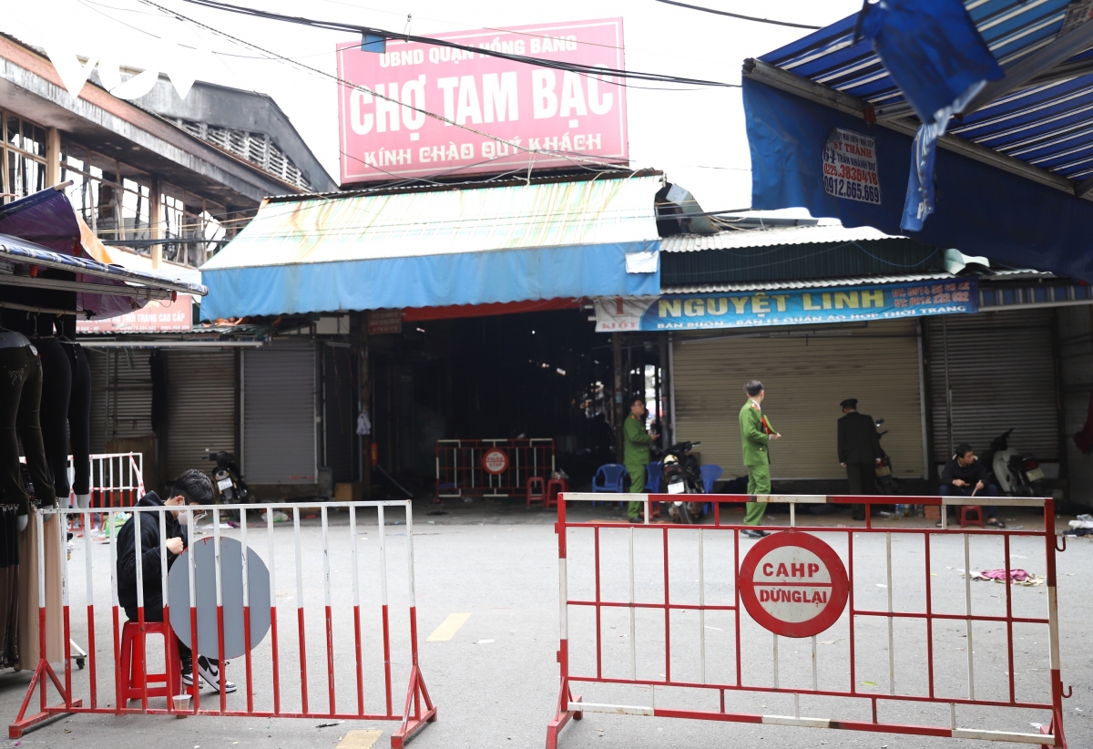 hai phong ho tro cac tieu thuong bi thiet hai sau vu chay cho tam bac hinh anh 1