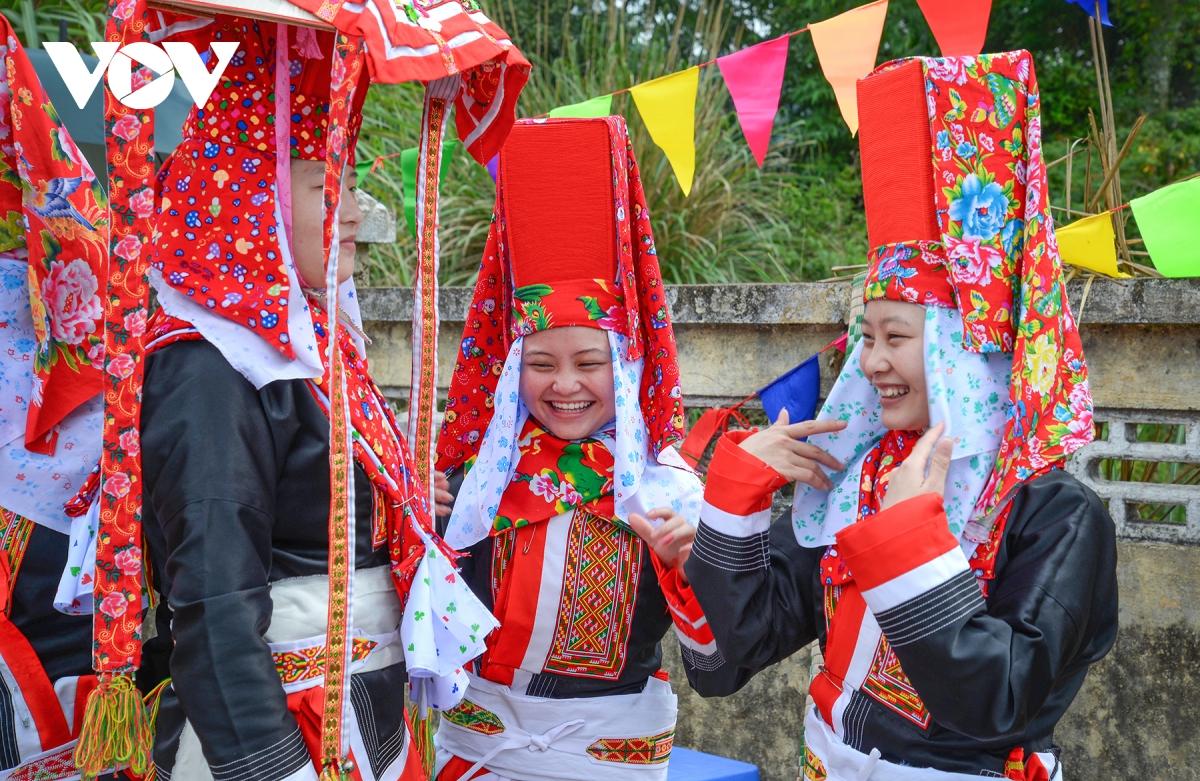 check-in cho phien vung cao binh lieu hinh anh 1