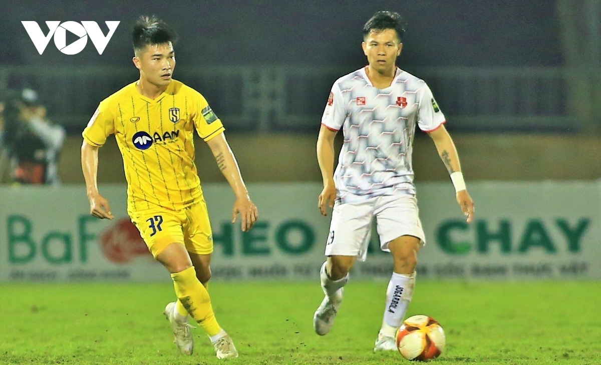 truc tiep slna 1-1 hai phong hoc tro cung cua hlv park hang seo bo lo co hoi hinh anh 1