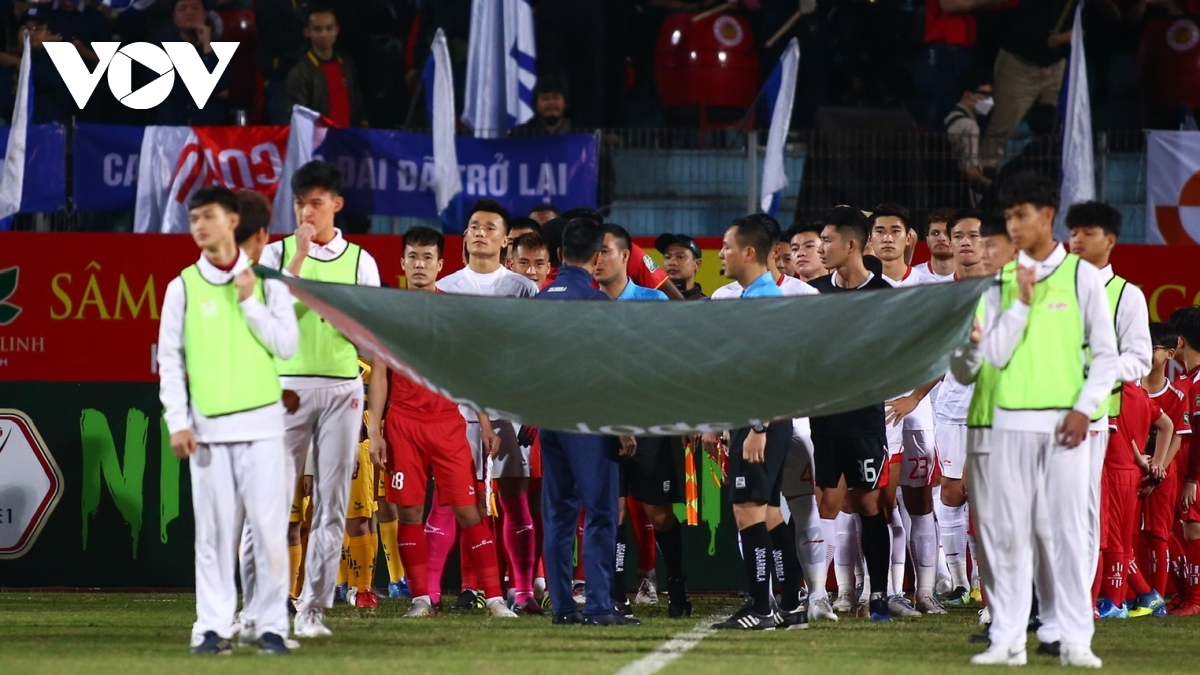 truc tiep clb cong an ha noi 0-1 viettel fc trung ve tien dung mo diem hinh anh 4