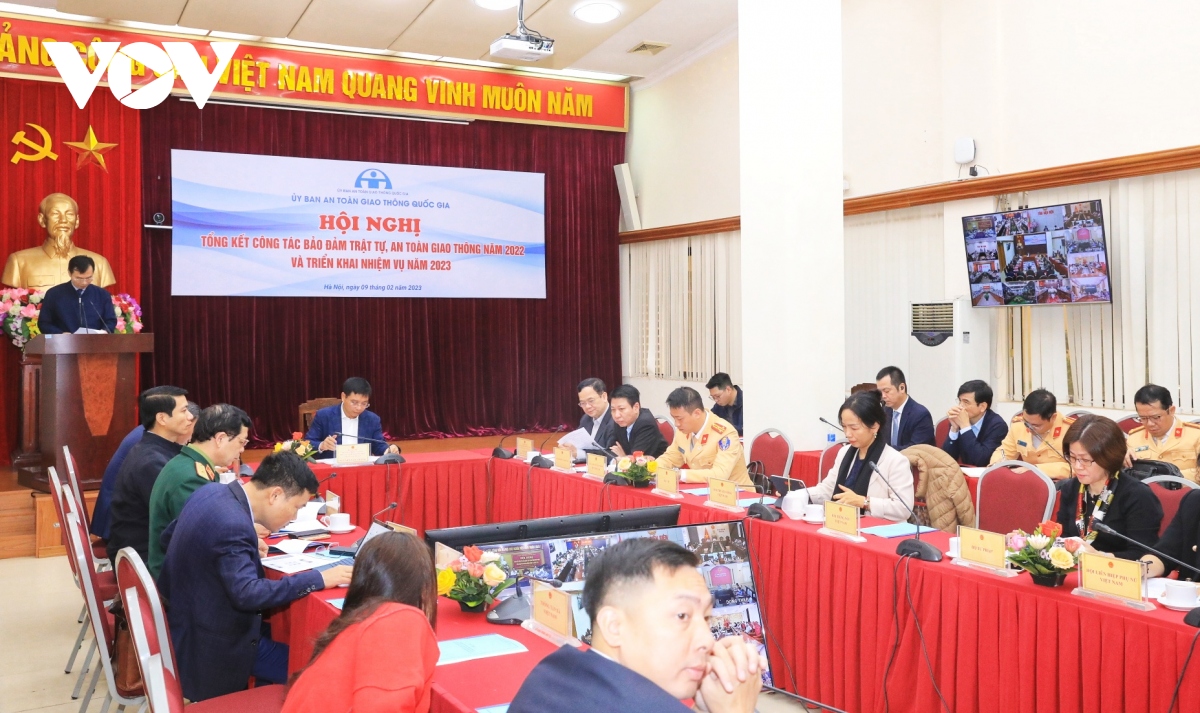 bo truong nguyen van thang phai siet chat cong tac dao tao, sat hach lai xe hinh anh 1