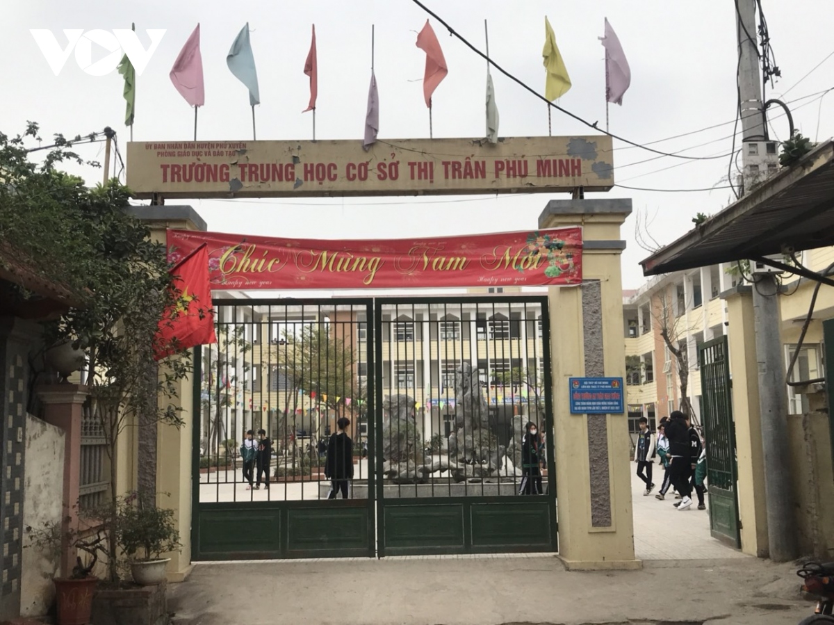 ha noi hieu pho truong thcs phu minh, phu xuyen bi to ngoai tinh hinh anh 1