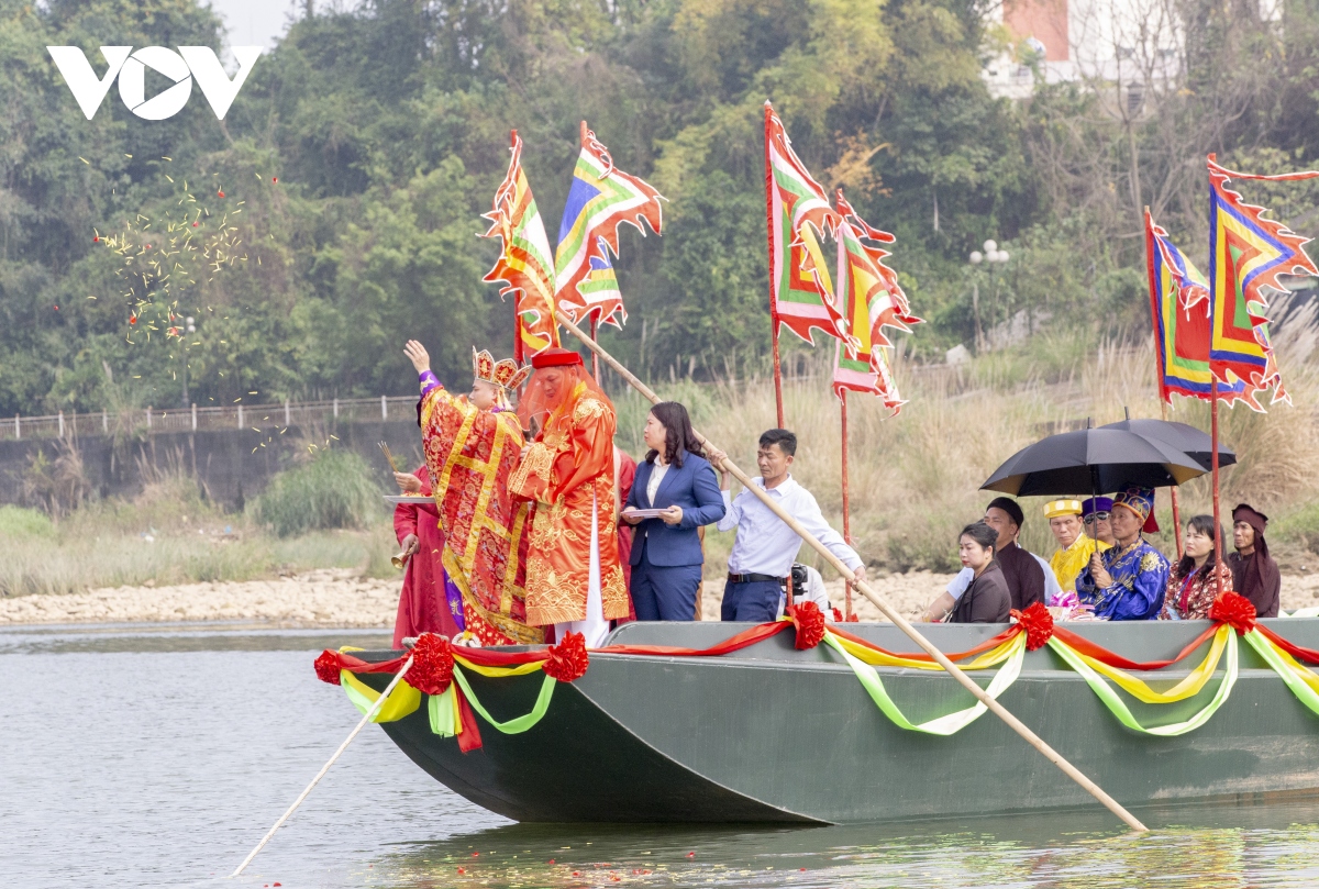 quang ninh khai hoi den xa tac nam 2023 hinh anh 2
