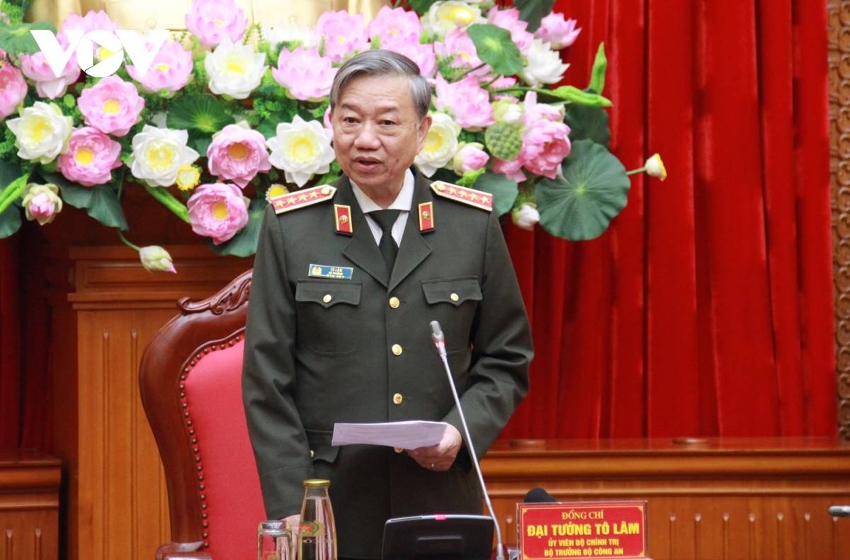 bo cong an cu 24 can bo sang tho nhi ky tham gia cuu nan sau dong dat hinh anh 3