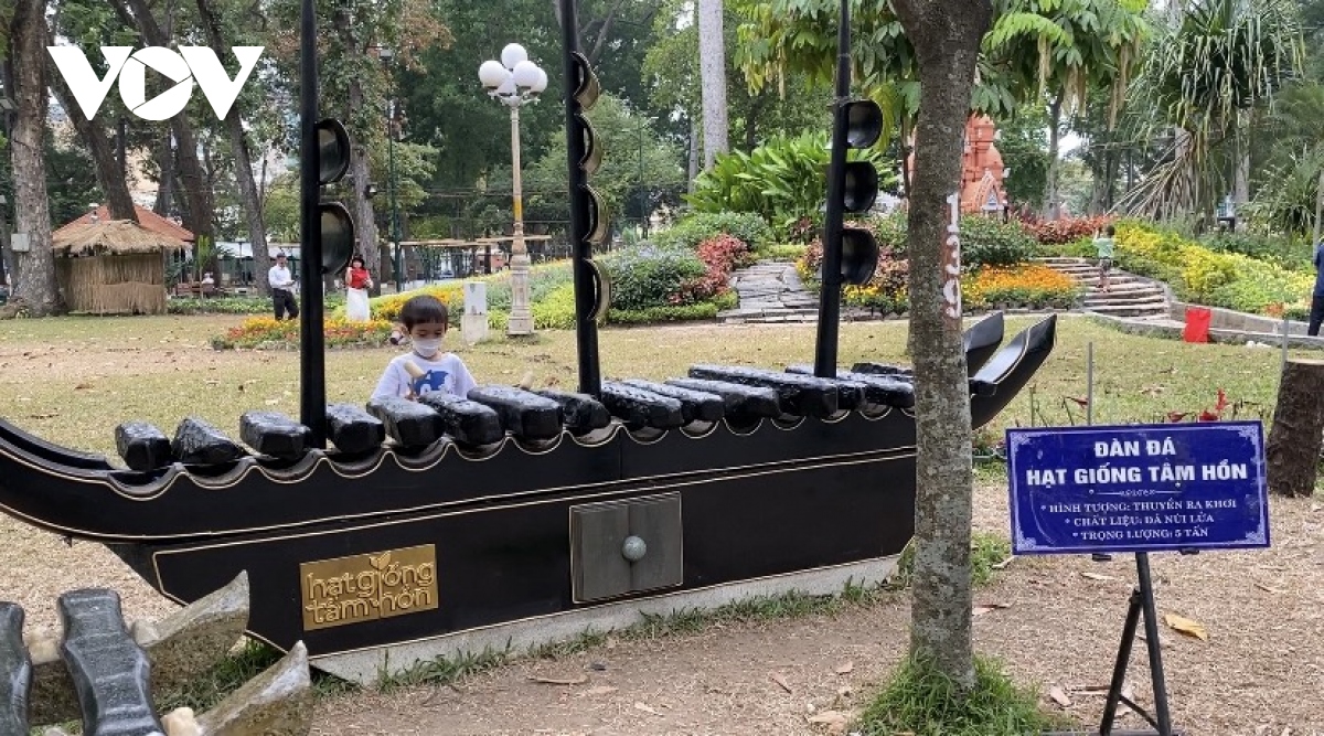 bo dan da lam tu da nui lua lan dau tien duoc che tac tai viet nam hinh anh 3