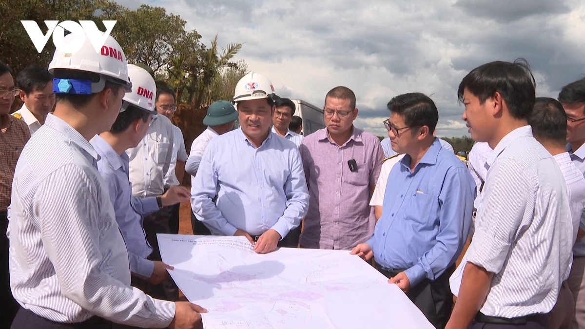 vuong giai phong mat bang, nha may alumin Dak nong nguy co phai dung san xuat hinh anh 4