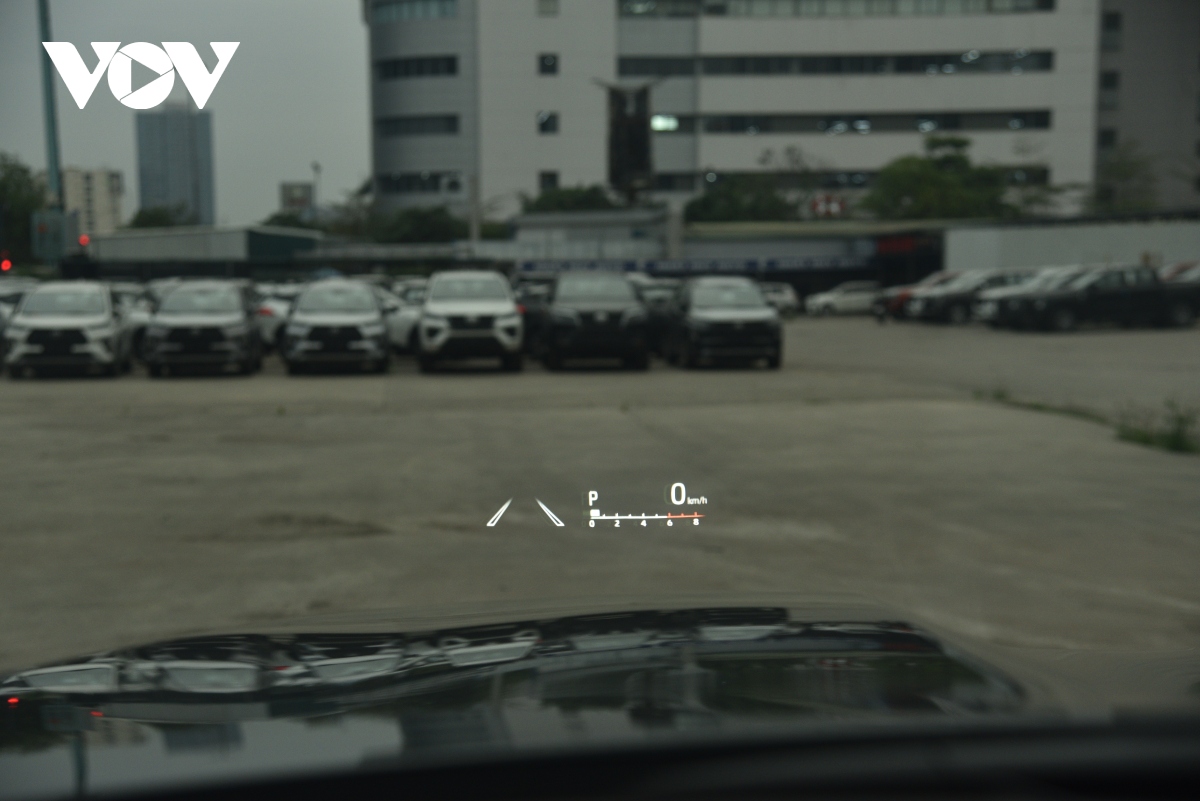 toyota land cruiser 2023 nang cap nhe, tang gia ban hinh anh 4