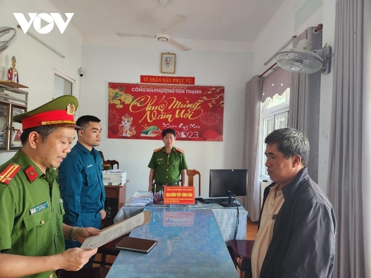 thuyen truong bi tam giam vi vu lat ca no lam 17 nguoi tu vong o bien cua Dai hinh anh 1