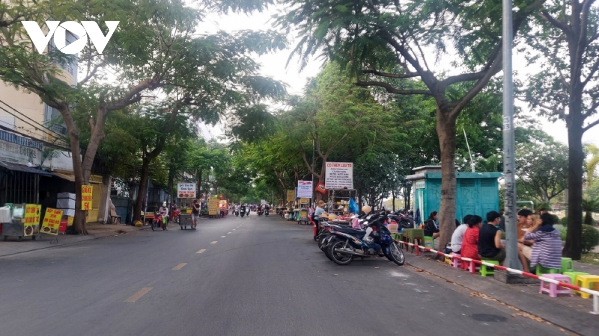 lan chiem via he sau dich o tp.hcm nhu nam sau mua hinh anh 3