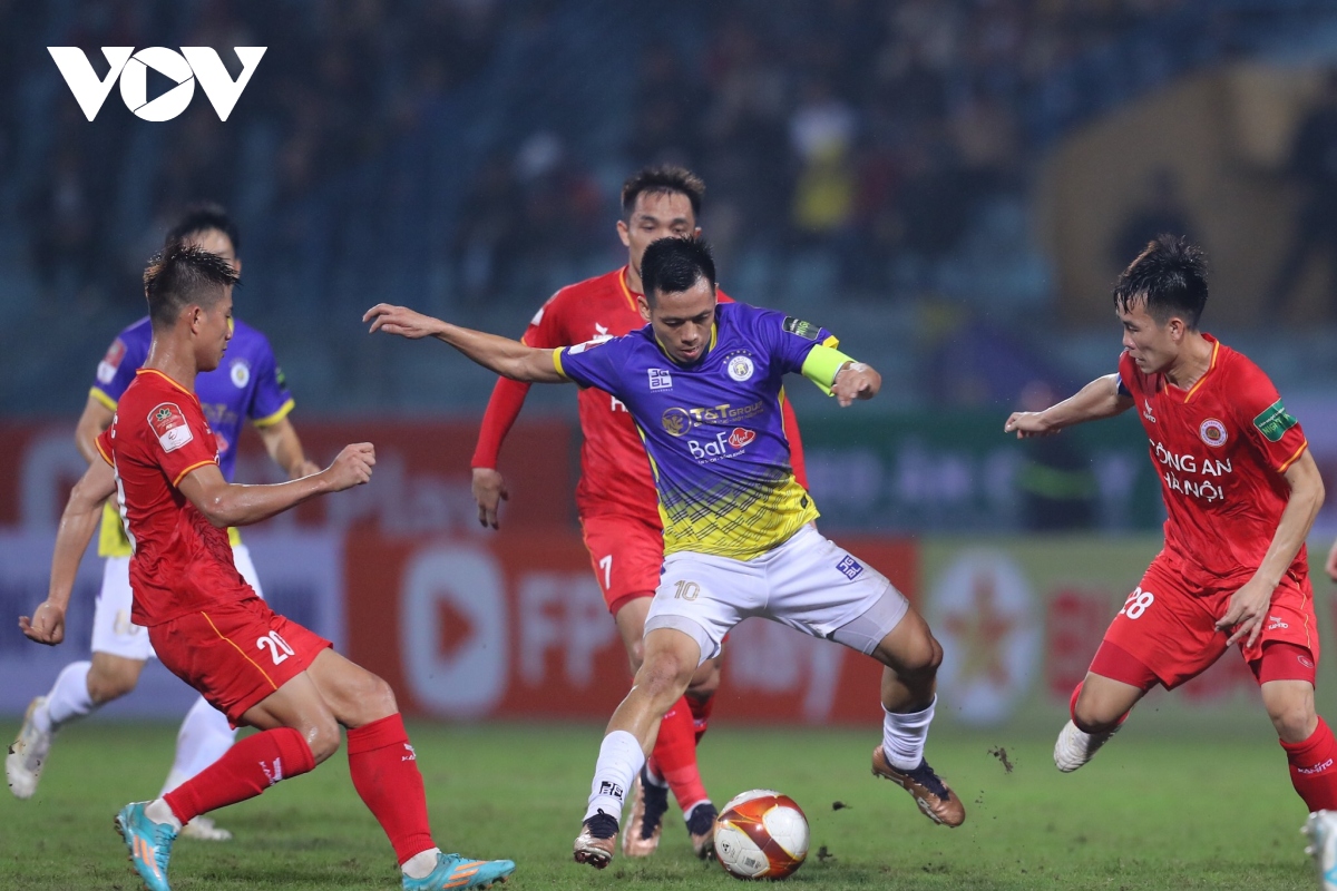 toan canh ha noi fc 2-0 clb cahn show dien cua van quyet hinh anh 9