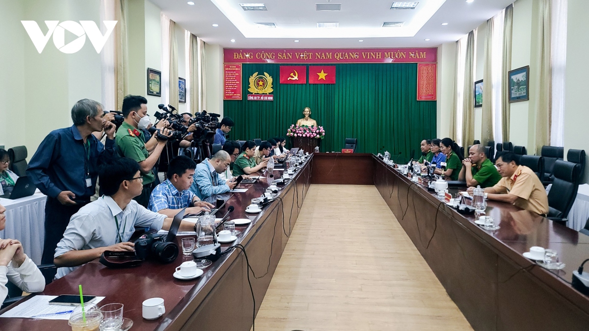 cong an tp.hcm da khoi to 128 bi can vi pham lien quan dang kiem hinh anh 1
