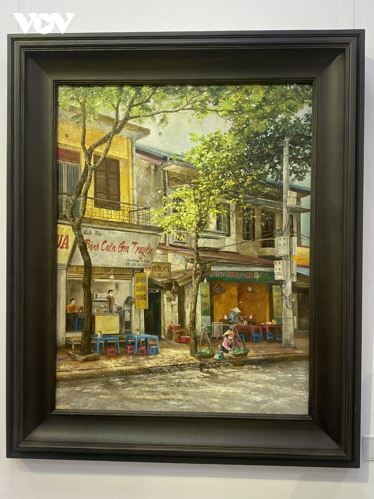 trien lam tranh ha noi cua chang hoa si 18 tuoi vuot len so phan hinh anh 11