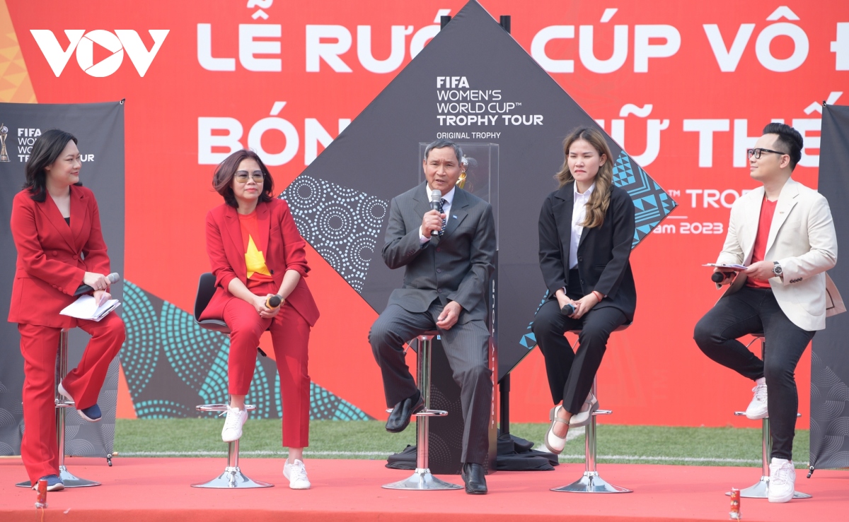 cup vang world cup nu toi viet nam, thoi bung cam hung bong da hinh anh 5