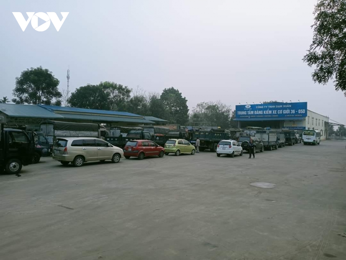 bo gtvt kien nghi khong phat xe qua han dang kiem trong vong 15 ngay hinh anh 2