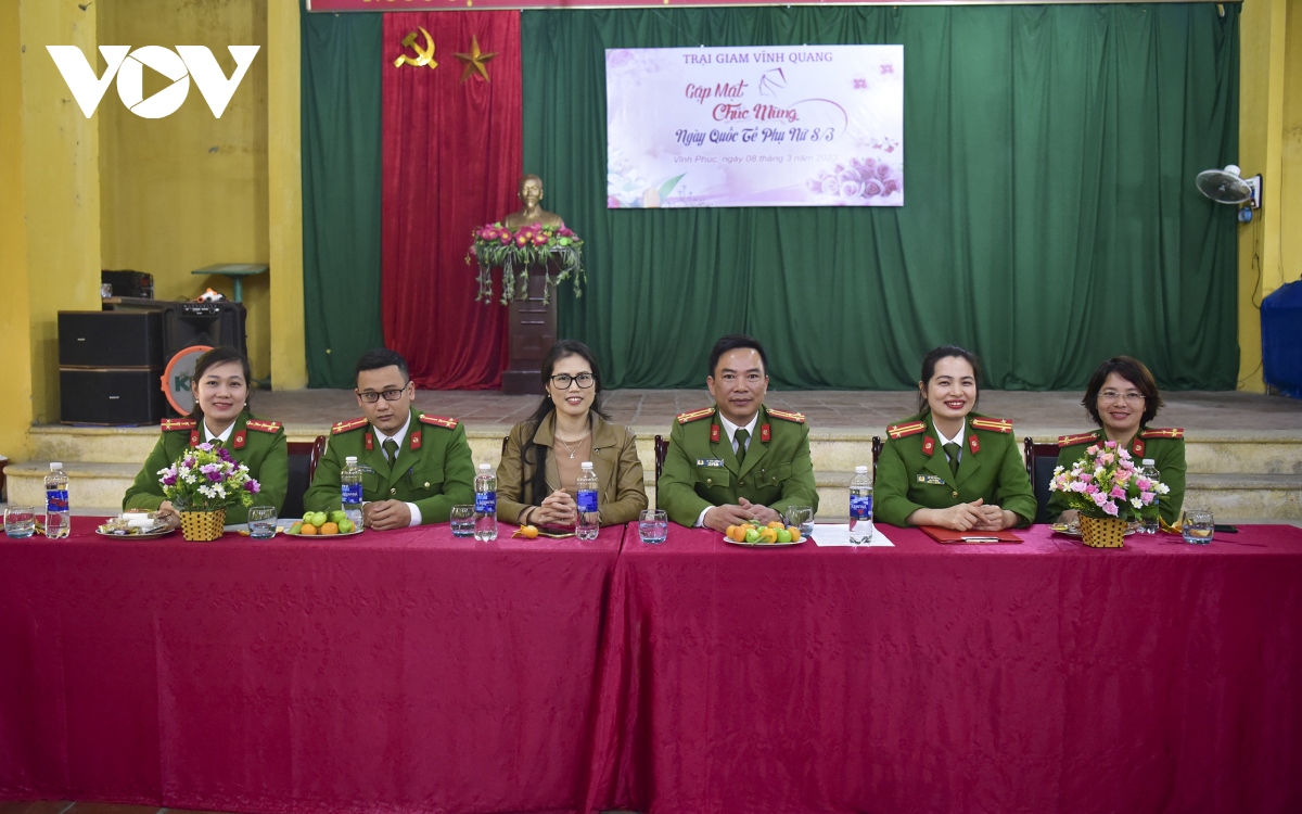ngay 8 3 dac biet cua cac nu pham nhan nuoc ngoai trong trai giam hinh anh 3