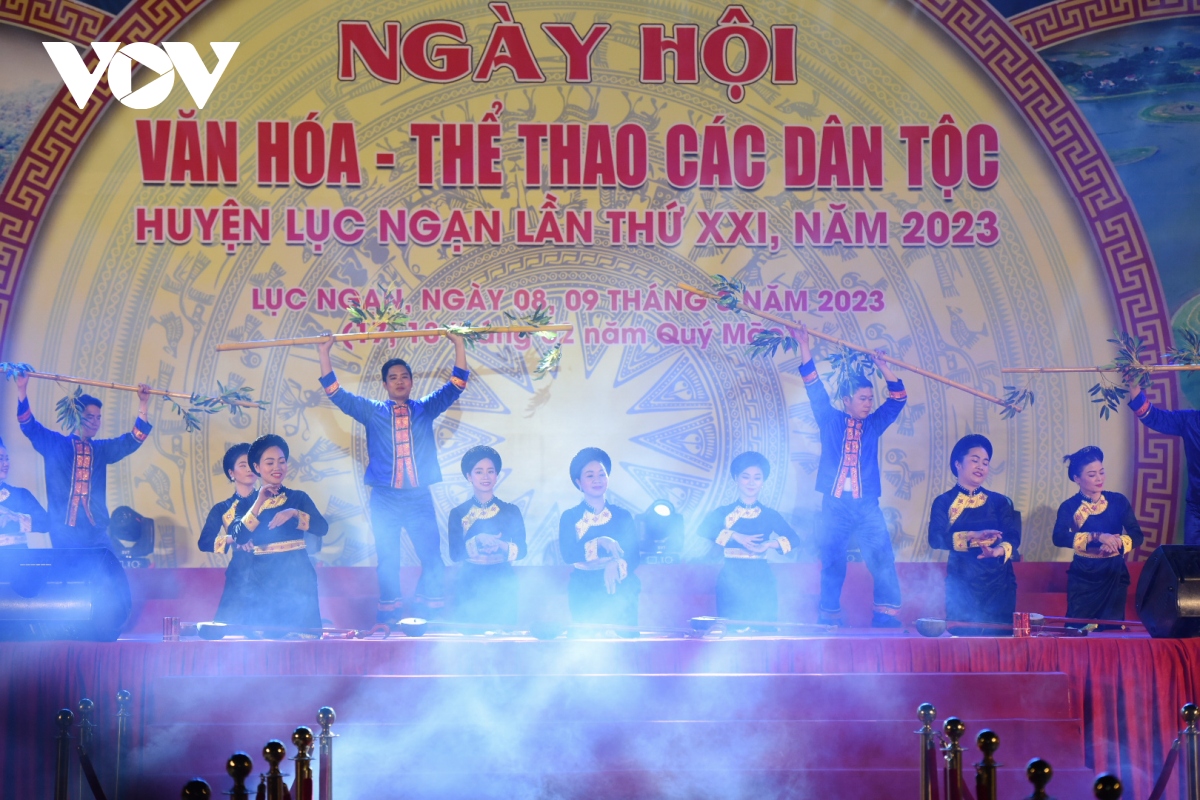 khai mac ngay hoi van hoa cac dan toc o vung cao bac giang hinh anh 1