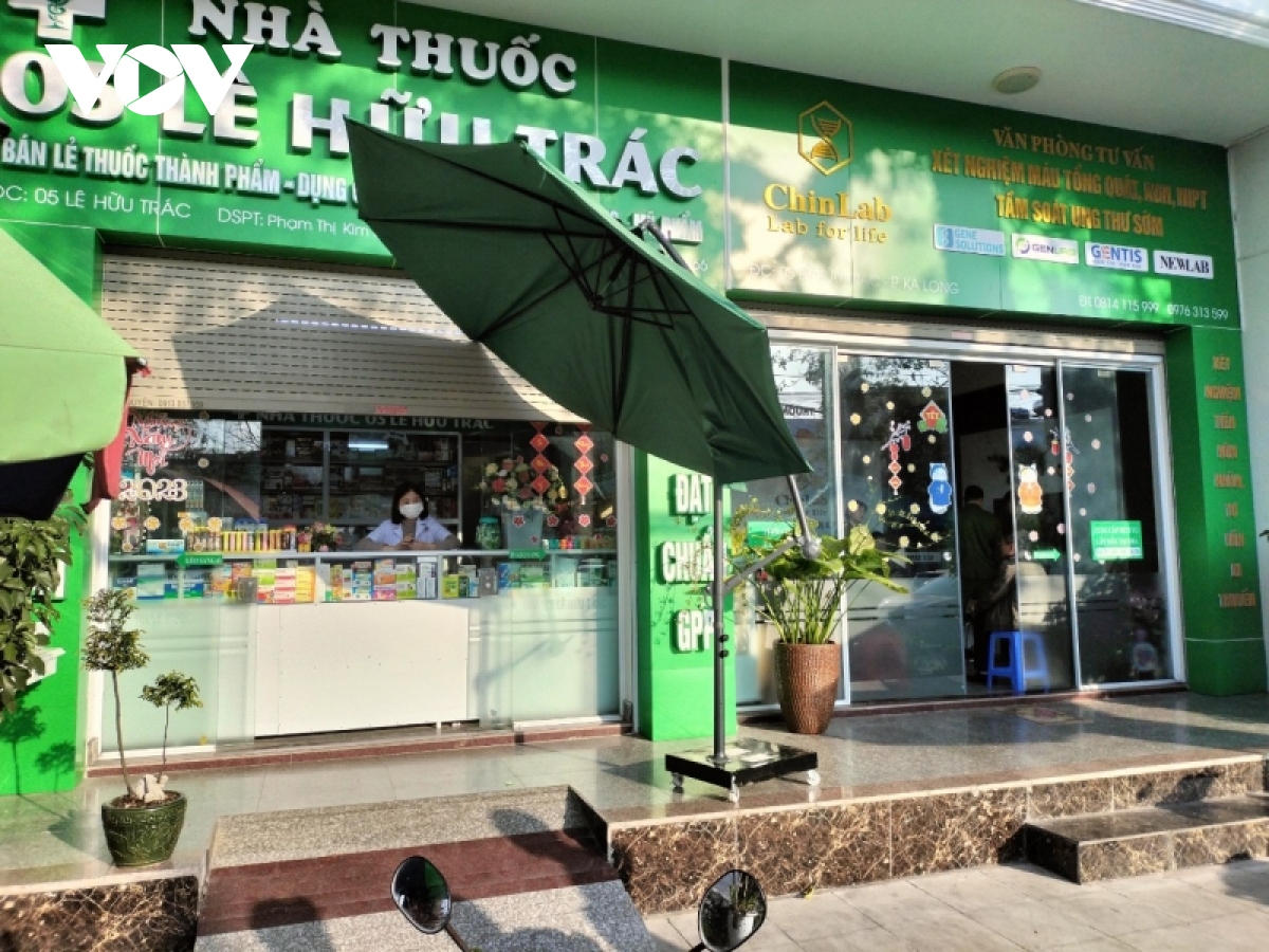 tam dung hoat dong co so y te khong du dieu kien xet nghiem sars-cov-2 o mong cai hinh anh 1