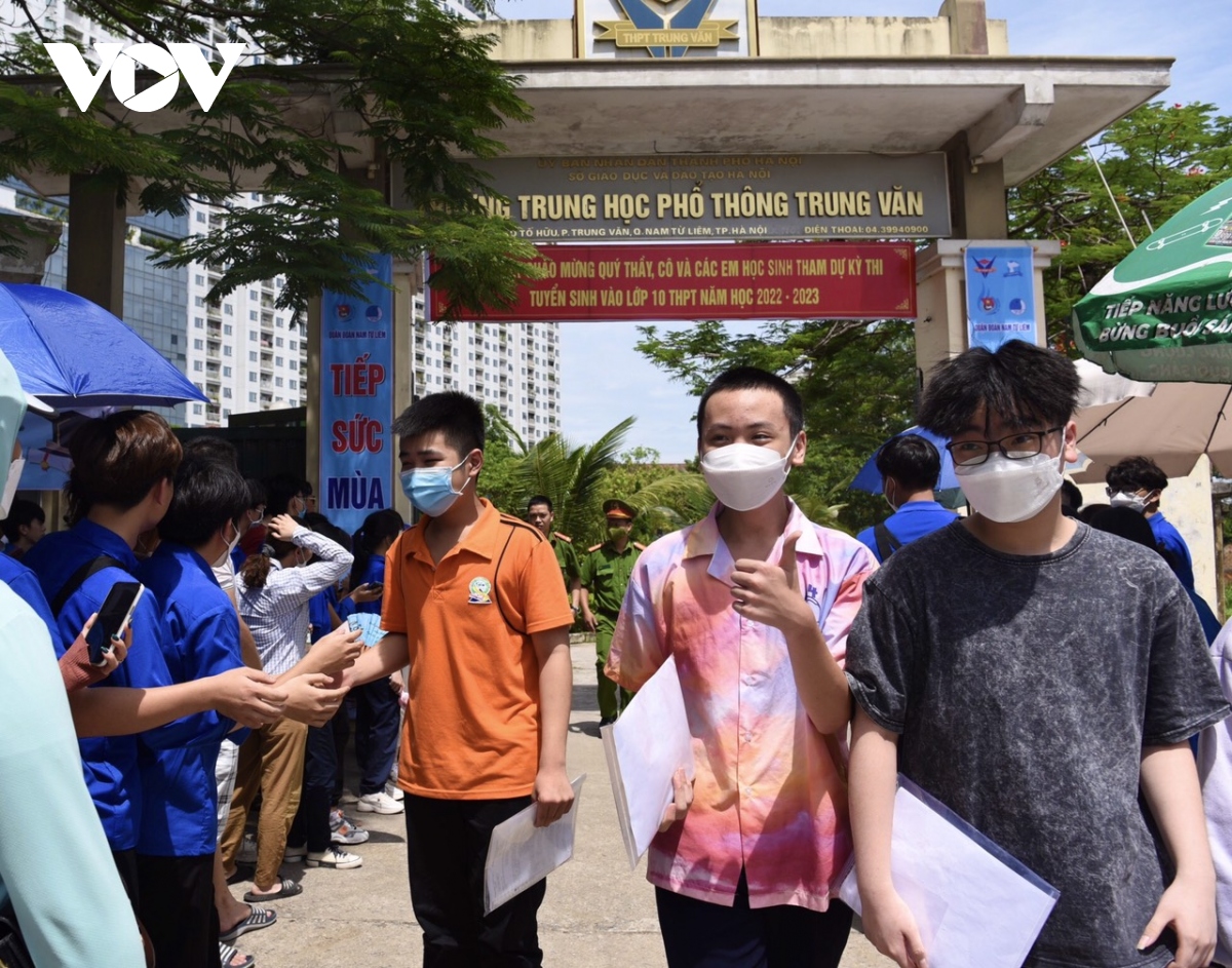 thi tot nghiep thpt tu de tham khao, giao vien luu y cach dat diem cao bai thi toan hinh anh 1
