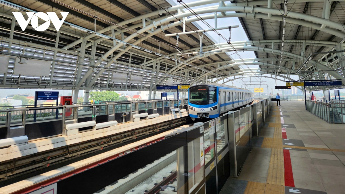 Metro 1 sẽ hoạt động từ 4h30 trong ngày 30_4 .jpg