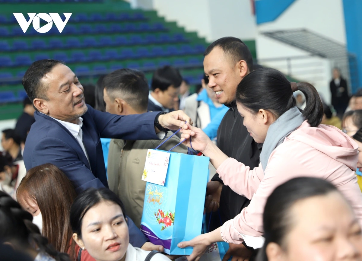 4-2 tet sum vay 2.jpg