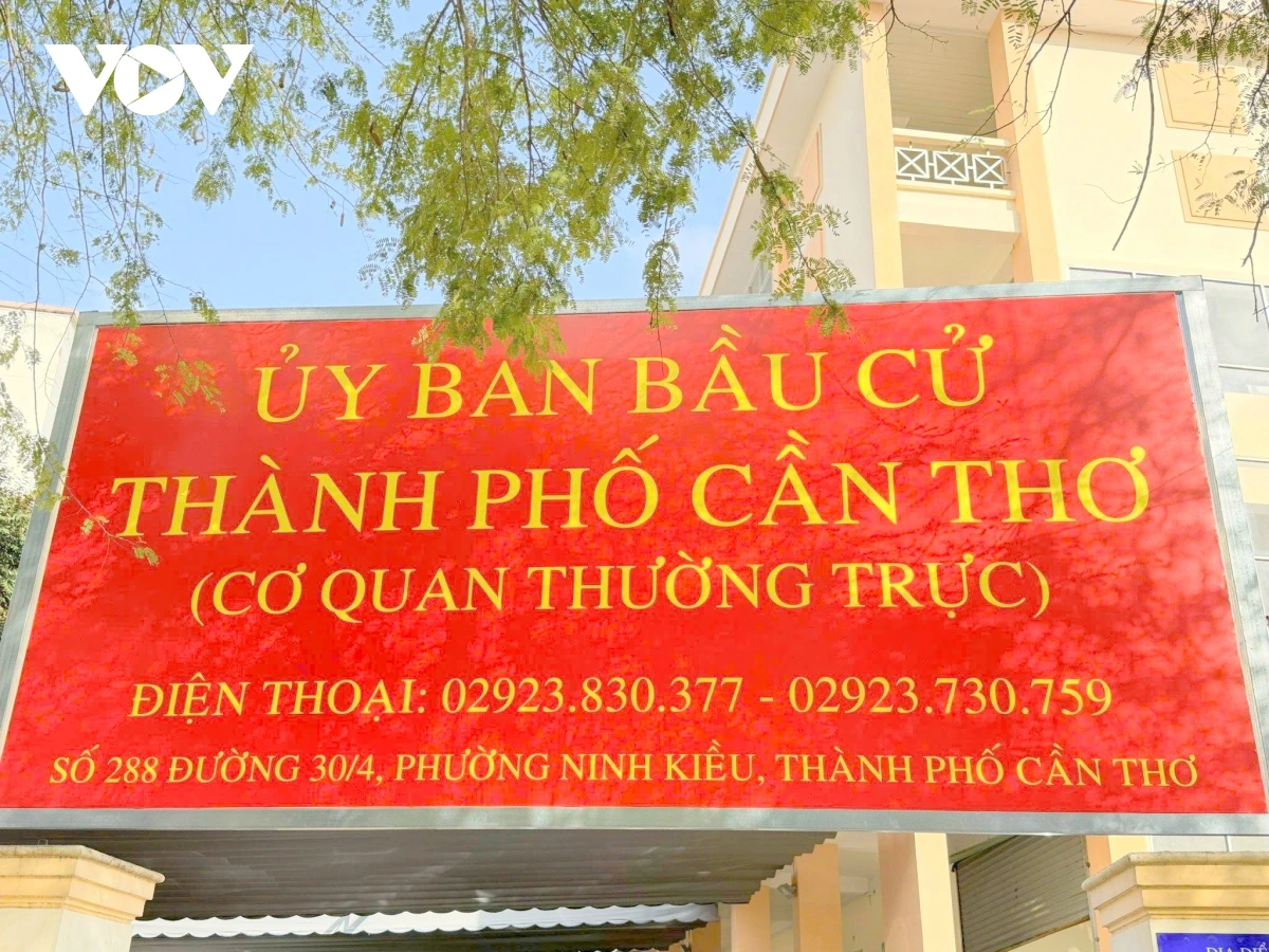 6_-_uy_ban_bau_cu_thanh_pho_can_tho_co_quan_thuong_truc.jpg